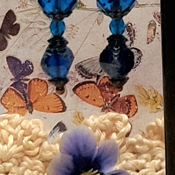Caribbean Blue Vintage inspired Earrings - Picture 5 of 11